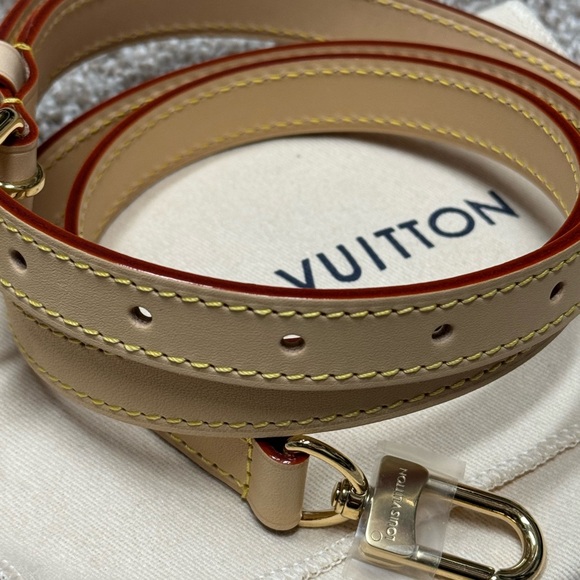 Louis Vuitton Adjustable Leather Strap - Picture 1 of 5